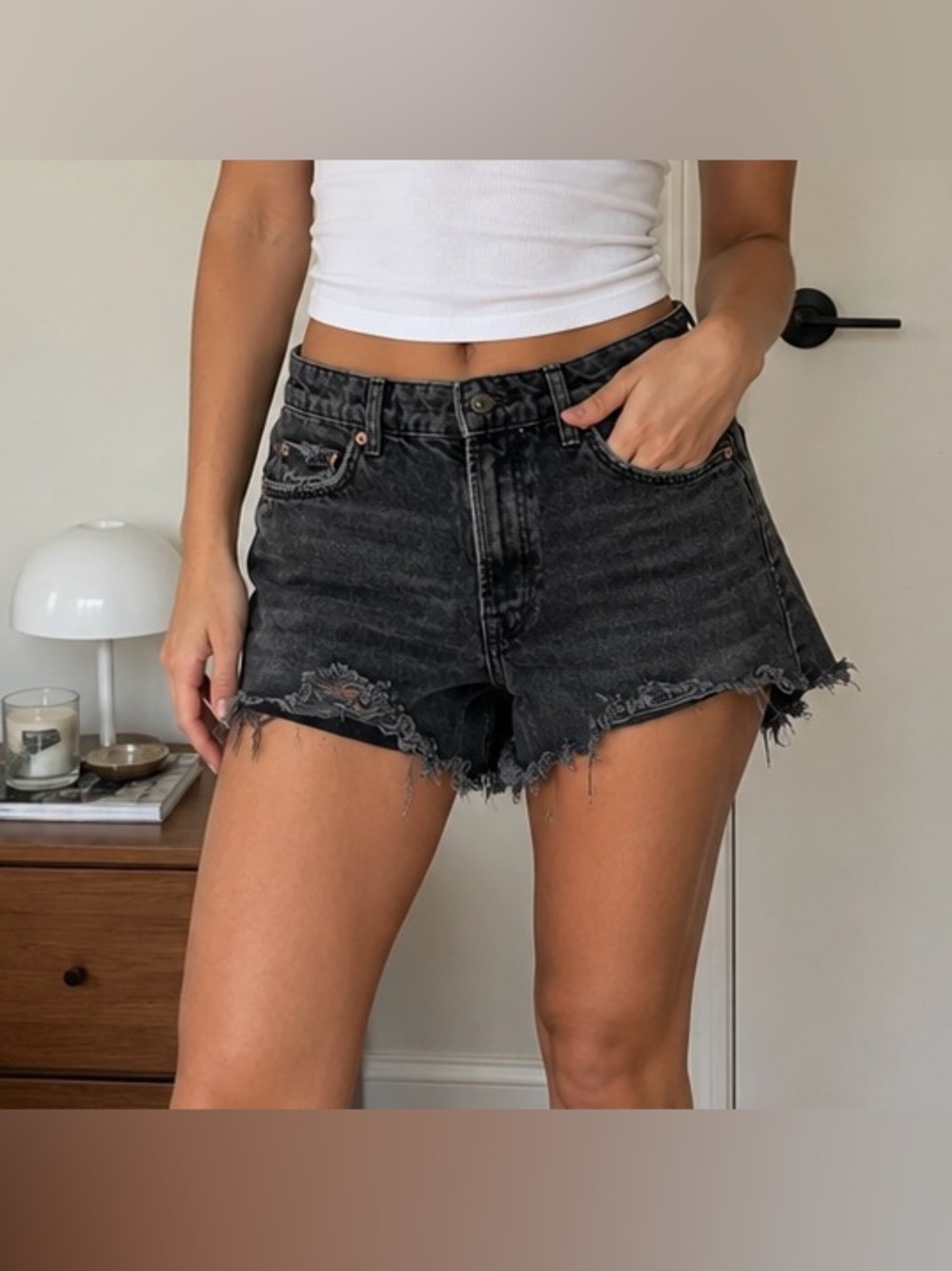 ZARA Distressed The High Waist Short ‘Washed Black’ Size 4